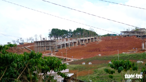 Thanh tra vào cuộc các dự án bất động sản lậu rầm rộ ở vùng chè Lâm Đồng - Ảnh 2. Thanh tra vào cuộc các dự án bất động sản lậu rầm rộ ở vùng chè Lâm Đồng - Ảnh 2.