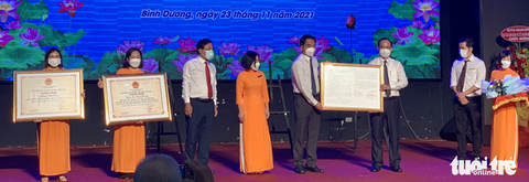 Võ lâm Tân Khánh Bà Trà, gốm Bình Dương được công nhận là di sản văn hóa phi vật thể quốc gia - Ảnh 1. Võ lâm Tân Khánh Bà Trà, gốm Bình Dương được công nhận là di sản văn hóa phi vật thể quốc gia - Ảnh 1.