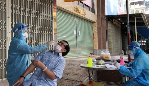 Khiển trách phó giám đốc Sở Y tế tỉnh Bạc Liêu liên quan Công ty Việt Á - Ảnh 1. Khiển trách phó giám đốc Sở Y tế tỉnh Bạc Liêu liên quan Công ty Việt Á - Ảnh 1.
