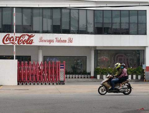 Tin vào sự phục hồi kinh tế Việt Nam - Ảnh 1. Tin vào sự phục hồi kinh tế Việt Nam - Ảnh 1.