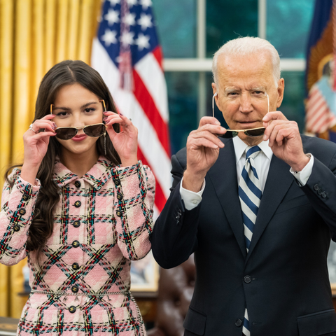Olivia Rodrigo - giọng ca gốc Philippines xinh đẹp - và 7 đề cử Grammy cỡ bự - Ảnh 3. Olivia Rodrigo - giọng ca gốc Philippines xinh đẹp - và 7 đề cử Grammy cỡ bự - Ảnh 3.