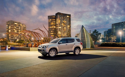 Bứt phá kinh doanh cùng xe bán tải Isuzu All New D-MAX và SUV mu-X - Ảnh 4. Bứt phá kinh doanh cùng xe bán tải Isuzu All New D-MAX và SUV mu-X - Ảnh 4.
