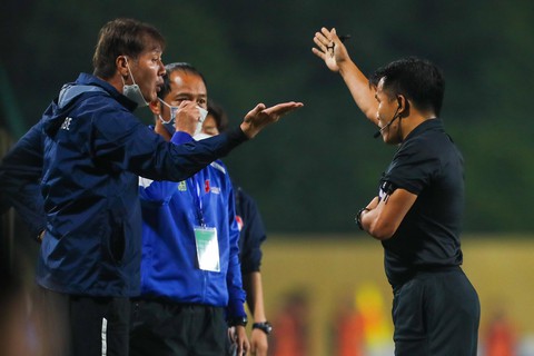 Đánh bại Hà Nội Watabe, CLB TP.HCM vô địch giải bóng đá nữ quốc gia 2021 - Ảnh 3. Đánh bại Hà Nội Watabe, CLB TP.HCM vô địch giải bóng đá nữ quốc gia 2021 - Ảnh 3.