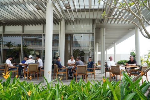 Hai đoàn khách quốc tế đầu tiên đến Quảng Nam: Cơ bản hài lòng, mong được khám phá cộng đồng - Ảnh 1. Hai đoàn khách quốc tế đầu tiên đến Quảng Nam: Cơ bản hài lòng, mong được khám phá cộng đồng - Ảnh 1.