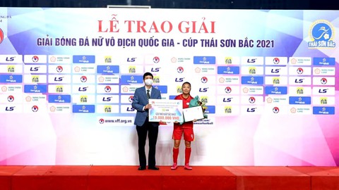Đánh bại Hà Nội Watabe, CLB TP.HCM vô địch giải bóng đá nữ quốc gia 2021 - Ảnh 2. Đánh bại Hà Nội Watabe, CLB TP.HCM vô địch giải bóng đá nữ quốc gia 2021 - Ảnh 2.