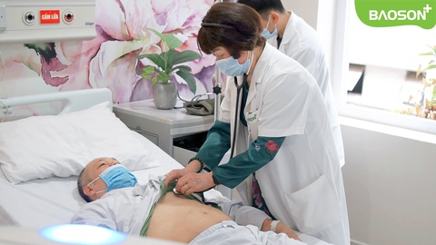 Lo ngại ‘dịch chồng dịch’ khi thời tiết giao mùa và mối nguy với người có bệnh nền - Ảnh 1. Lo ngại ‘dịch chồng dịch’ khi thời tiết giao mùa và mối nguy với người có bệnh nền - Ảnh 1.