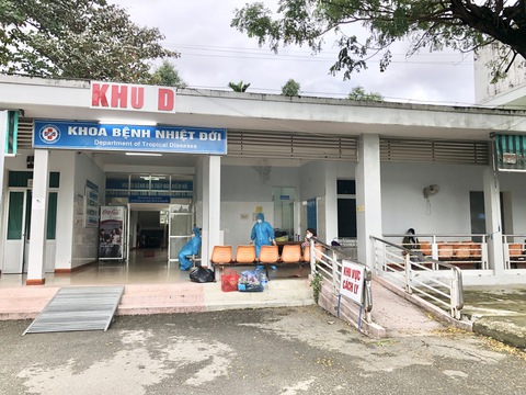 Bệnh viện Quảng Ngãi có 27 ca COVID-19 - Ảnh 1. Bệnh viện Quảng Ngãi có 27 ca COVID-19 - Ảnh 1.