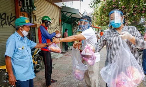 Cá nhân kêu gọi làm từ thiện: có lòng tốt thôi là chưa đủ! - Ảnh 1. Cá nhân kêu gọi làm từ thiện: có lòng tốt thôi là chưa đủ! - Ảnh 1.