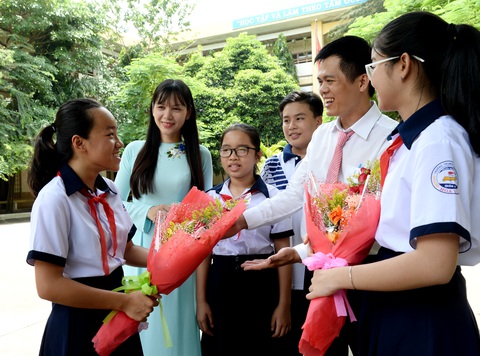 Khuyến khích phản biện nhưng không trái với lễ nghĩa, đạo đức - Ảnh 1. Khuyến khích phản biện nhưng không trái với lễ nghĩa, đạo đức - Ảnh 1.