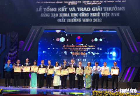 Để mạng lưới điện có những trái tim khỏe - Ảnh 4. Để mạng lưới điện có những trái tim khỏe - Ảnh 4.