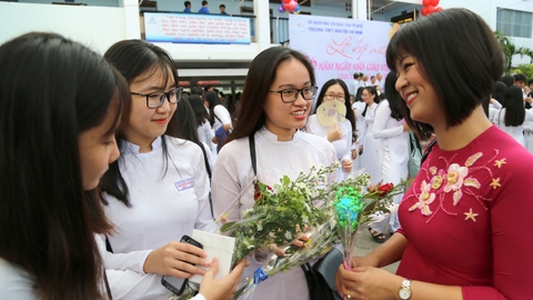 Lễ nghĩa có hạn chế tư duy sáng tạo? - Ảnh 1. Lễ nghĩa có hạn chế tư duy sáng tạo? - Ảnh 1.