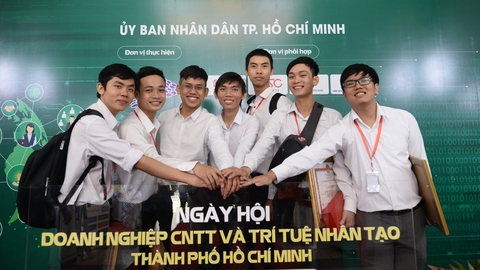 Hiến kế giải pháp công nghệ phát triển TP.HCM: Tạo môi trường sáng tạo cho sinh viên - Ảnh 1. Hiến kế giải pháp công nghệ phát triển TP.HCM: Tạo môi trường sáng tạo cho sinh viên - Ảnh 1.