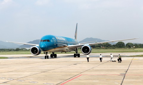 VNA bay thẳng tới Mỹ: trước mắt 2 chuyến/tuần - Ảnh 1. VNA bay thẳng tới Mỹ: trước mắt 2 chuyến/tuần - Ảnh 1.