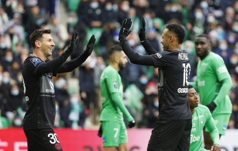 Messi lập hat-trick kiến tạo, Neymar rời sân bằng cáng cứu thương - Ảnh 1. Messi lập hat-trick kiến tạo, Neymar rời sân bằng cáng cứu thương - Ảnh 1.