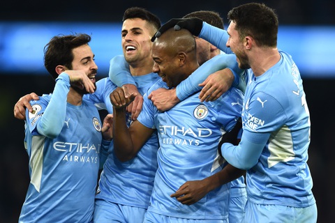 Đá bại West Ham, Man City bắt kịp đội đầu bảng Chelsea - Ảnh 2. Đá bại West Ham, Man City bắt kịp đội đầu bảng Chelsea - Ảnh 2.