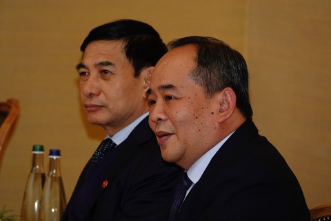 Chủ tịch nước Nguyễn Xuân Phúc gặp Chủ tịch FIFA Gianni Infatino - Ảnh 3. Chủ tịch nước Nguyễn Xuân Phúc gặp Chủ tịch FIFA Gianni Infatino - Ảnh 3.