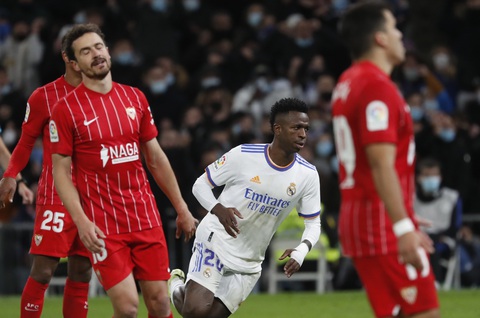 Ronaldo mới ghi siêu phẩm phút 87 giúp Real Madrid giành 3 điểm - Ảnh 1. Ronaldo mới ghi siêu phẩm phút 87 giúp Real Madrid giành 3 điểm - Ảnh 1.