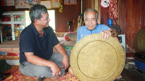 Kỳ bí núi thiêng Sa Mù - Kỳ 1: Tìm khói sương huyền thoại - Ảnh 1. Kỳ bí núi thiêng Sa Mù - Kỳ 1: Tìm khói sương huyền thoại - Ảnh 1.