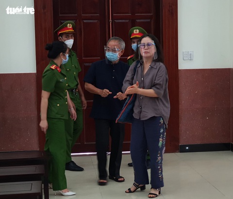 Viện kiểm sát: Thiệt hại của vụ giao đất vàng 8-12 Lê Duẩn là 1.927 tỉ - Ảnh 2. Viện kiểm sát: Thiệt hại của vụ giao đất vàng 8-12 Lê Duẩn là 1.927 tỉ - Ảnh 2.
