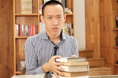 Rhymastic không ngờ Bạch Tuyết biến rap thành cải lương, Duy Mạnh phủ nhận bị ném ghế vào đầu - Ảnh 4. Rhymastic không ngờ Bạch Tuyết biến rap thành cải lương, Duy Mạnh phủ nhận bị ném ghế vào đầu - Ảnh 4.