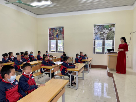 Vietlott cùng người trúng thưởng xây tặng phòng học chức năng và nhà ăn cho học sinh tỉnh Lạng Sơn - Ảnh 2. Vietlott cùng người trúng thưởng xây tặng phòng học chức năng và nhà ăn cho học sinh tỉnh Lạng Sơn - Ảnh 2.