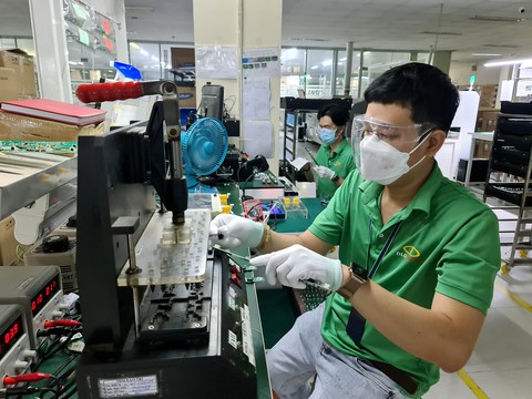 Doanh nghiệp hồng hào trở lại - Ảnh 1. Doanh nghiệp hồng hào trở lại - Ảnh 1.