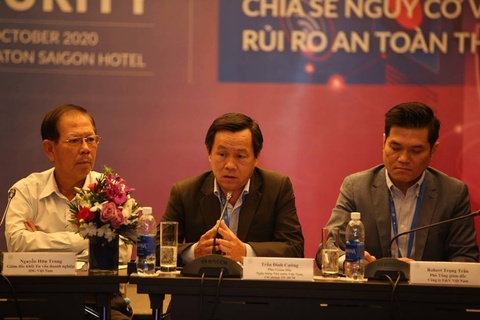 Ngân hàng Nhà nước chi nhánh TP.HCM có phó giám đốc phụ trách mới - Ảnh 1. Ngân hàng Nhà nước chi nhánh TP.HCM có phó giám đốc phụ trách mới - Ảnh 1.