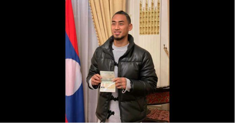 Ngôi sao người Pháp Billy Ketkeophomphone đã có hộ chiếu Lào để dự AFF Suzuki Cup - Ảnh 1. Ngôi sao người Pháp Billy Ketkeophomphone đã có hộ chiếu Lào để dự AFF Suzuki Cup - Ảnh 1.