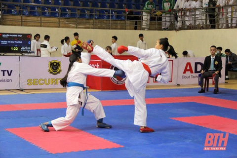 Giải vô địch karatedo quốc gia 2021 tại Thanh Hóa bị hủy giữa chừng vì COVID-19 - Ảnh 1. Giải vô địch karatedo quốc gia 2021 tại Thanh Hóa bị hủy giữa chừng vì COVID-19 - Ảnh 1.