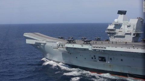 Chiến đấu cơ F-35 của Anh lao xuống Địa Trung Hải - Ảnh 1. Chiến đấu cơ F-35 của Anh lao xuống Địa Trung Hải - Ảnh 1.