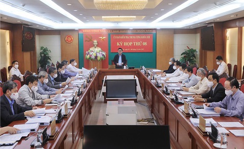 Ủy ban Kiểm tra Trung ương kỷ luật nhiều tập thể, cá nhân ở Bộ Y tế - Ảnh 1. Ủy ban Kiểm tra Trung ương kỷ luật nhiều tập thể, cá nhân ở Bộ Y tế - Ảnh 1.