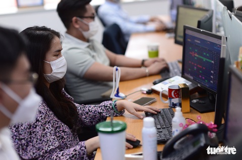 Hơn 1 triệu tài khoản chứng khoán mới được mở chỉ trong 10 tháng - Ảnh 1. Hơn 1 triệu tài khoản chứng khoán mới được mở chỉ trong 10 tháng - Ảnh 1.