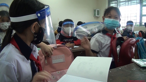 Các địa phương nơi ‘rụt rè’ dạy học trực tiếp trở lại, nơi tạm dừng - Ảnh 1. Các địa phương nơi ‘rụt rè’ dạy học trực tiếp trở lại, nơi tạm dừng - Ảnh 1.