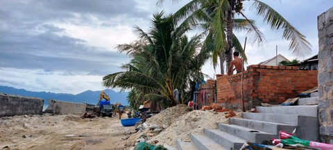 Chủ tịch tỉnh Khánh Hòa: Kè biển Ninh Hải không ảnh hưởng đến bãi biển du lịch Dốc Lết - Ảnh 2. Chủ tịch tỉnh Khánh Hòa: Kè biển Ninh Hải không ảnh hưởng đến bãi biển du lịch Dốc Lết - Ảnh 2.