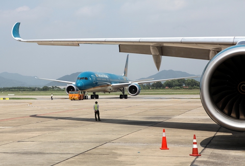 Đề xuất Thủ tướng cho mở lại chuyến bay quốc tế thường lệ từ đầu năm 2022 - Ảnh 1. Đề xuất Thủ tướng cho mở lại chuyến bay quốc tế thường lệ từ đầu năm 2022 - Ảnh 1.