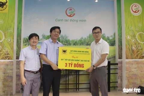‘Đây là lúc chúng ta thể hiện trách nhiệm với cộng đồng, xã hội’ - Ảnh 2. ‘Đây là lúc chúng ta thể hiện trách nhiệm với cộng đồng, xã hội’ - Ảnh 2.