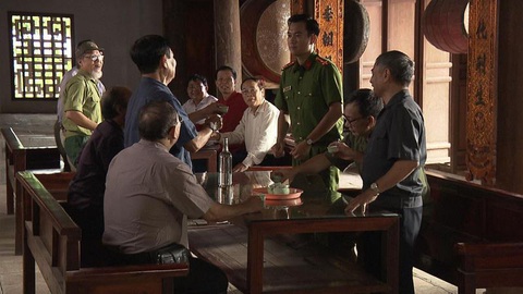 Phố trong làng: Chuyến đi định mệnh của chàng chiến sĩ cảnh sát - Ảnh 1. Phố trong làng: Chuyến đi định mệnh của chàng chiến sĩ cảnh sát - Ảnh 1.