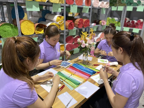 Thiệp Noel Việt hút hàng trên đất Mỹ - Ảnh 1. Thiệp Noel Việt hút hàng trên đất Mỹ - Ảnh 1.