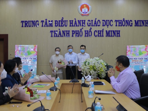 TP.HCM: Khởi động hội thi Học sinh, sinh viên thành phố với pháp luật - Ảnh 1. TP.HCM: Khởi động hội thi Học sinh, sinh viên thành phố với pháp luật - Ảnh 1.