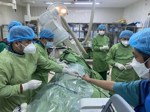 Tin vui cho người suy tim: Ca đầu tiên thực hiện thành công kỹ thuật tạo nhịp tim từ bó his trái - Ảnh 1. Tin vui cho người suy tim: Ca đầu tiên thực hiện thành công kỹ thuật tạo nhịp tim từ bó his trái - Ảnh 1.