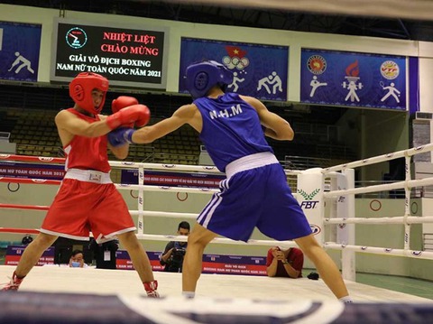 Một trọng tài là F0, giải boxing quốc gia phải đưa 10 huấn luyện viên làm trọng tài - Ảnh 1. Một trọng tài là F0, giải boxing quốc gia phải đưa 10 huấn luyện viên làm trọng tài - Ảnh 1.