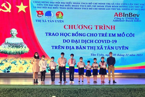 AB InBev tài trợ học bổng cho trẻ em mồ côi do COVID-19 - Ảnh 4. AB InBev tài trợ học bổng cho trẻ em mồ côi do COVID-19 - Ảnh 4.