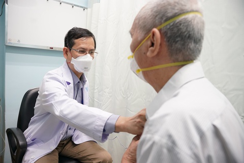 Chương trình tư vấn: Ứng phó với dịch COVID-19 - Người bệnh Parkinson cần lưu ý những gì? - Ảnh 1. Chương trình tư vấn: Ứng phó với dịch COVID-19 - Người bệnh Parkinson cần lưu ý những gì? - Ảnh 1.