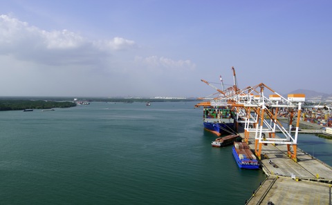 Xây dựng Bà Rịa - Vũng Tàu thành nơi đáng sống, ai cũng khỏe mạnh, hưởng phúc lợi - Ảnh 4. Xây dựng Bà Rịa - Vũng Tàu thành nơi đáng sống, ai cũng khỏe mạnh, hưởng phúc lợi - Ảnh 4.