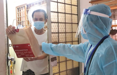 Có dư luận nhiều bệnh nhân không tiếp cận được thuốc Molnupiravir, yêu cầu Sở Y tế TP.HCM báo cáo - Ảnh 1. Có dư luận nhiều bệnh nhân không tiếp cận được thuốc Molnupiravir, yêu cầu Sở Y tế TP.HCM báo cáo - Ảnh 1.