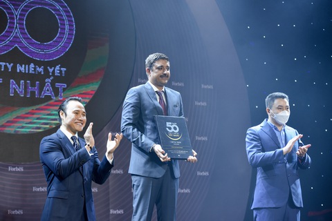 9 năm liên tiếp Masan Group thuộc Top công ty niêm yết tốt nhất Việt Nam - Ảnh 1. 9 năm liên tiếp Masan Group thuộc Top công ty niêm yết tốt nhất Việt Nam - Ảnh 1.