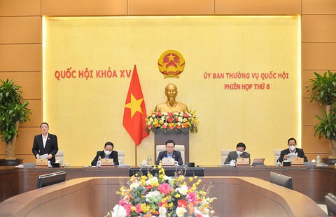 Chủ tịch Quốc hội: Mỗi chuyện thay đổi phương thức đầu tư, đấu thầu đã mất gần 4 năm - Ảnh 1. Chủ tịch Quốc hội: Mỗi chuyện thay đổi phương thức đầu tư, đấu thầu đã mất gần 4 năm - Ảnh 1.