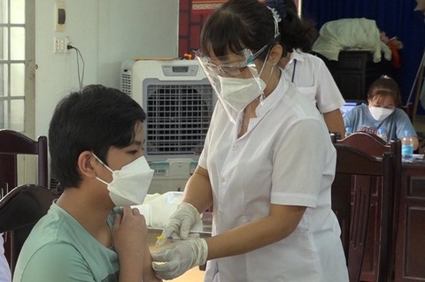 Bình Phước lần đầu tiên vượt ngưỡng 1.000 ca nhiễm trong 24 giờ - Ảnh 1. Bình Phước lần đầu tiên vượt ngưỡng 1.000 ca nhiễm trong 24 giờ - Ảnh 1.
