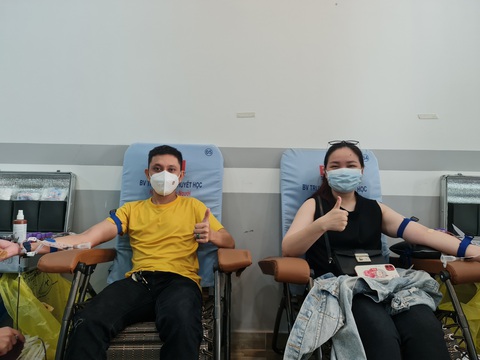Sáng chủ nhật san sẻ yêu thương - Ảnh 1. Sáng chủ nhật san sẻ yêu thương - Ảnh 1.