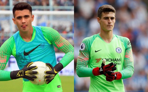 Bản sao Kepa của tuyển Indonesia đã xuất hiện để dự AFF Suzuki Cup 2020 - Ảnh 1. Bản sao Kepa của tuyển Indonesia đã xuất hiện để dự AFF Suzuki Cup 2020 - Ảnh 1.